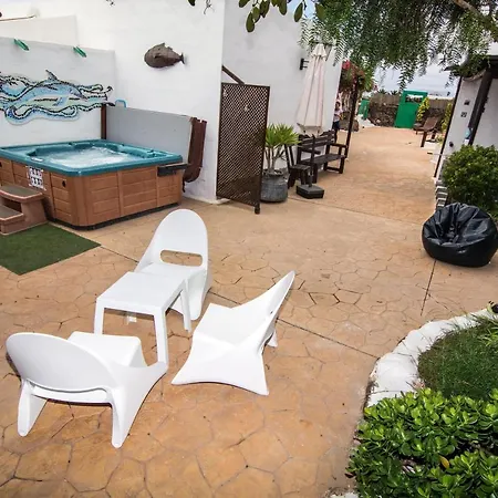 Buganvilla Molino Semesterbostad Tinajo