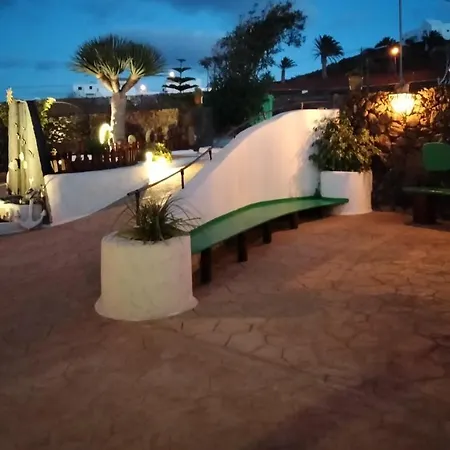 Semesterbostad Buganvilla Molino *